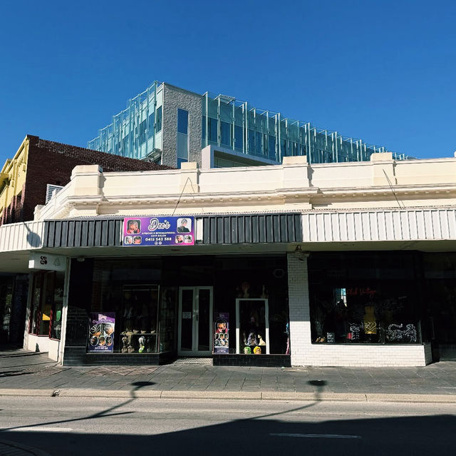 Strolling through Fremantle
