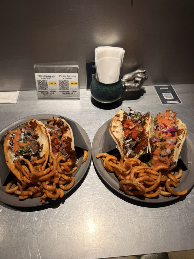 【東京】“飲めるタコス”が話題！中目黒の大人気店🌮✨