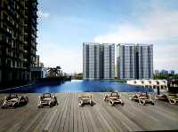 Raffel Tower, Gelugor — Modern Hillside Living with Scenic Views