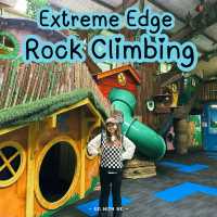 สนามปีนผาจำลองสุดมันส์ใจกลางเมือง Rock Climbing