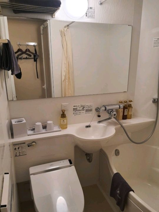 Dotonbori Crystal Hotel II ร้านอร่อยใกล้ รร. เพียบ