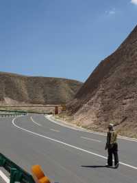 🌈 Shuimo Danxia — ภูเขาสีรุ้งกลาง Lanzhou