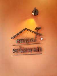 Empat Sekawan Café: Variety, Comfort & Great Portions