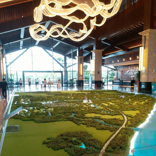 Forest City Golf Hotel: Your Luxe Getaway in Nature 🌳⛳