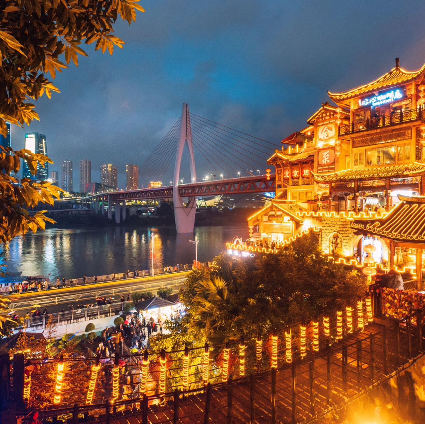 🌟 Awesome 5-Day Chongqing Itinerary, Budget-Friendly DIY Travel Guide ✨   

🚌🚄 Focus on Subway + Bus + Walking. Budget-friendly, easy to navigate, perfect for independent travelers ✨

📝 Things to Know Before Visiting Chongqing
The city is built on mountains, expect lots of stairs and slopes.
The subway covers almost all tourist spots.
📝 Apps to Use:
📍 Baidu Maps
📍 Amap 高德地图
📍 Trip.com
📝 Highly recommend buying a rechargeable public transit card.
Where to Stay:
Jiefangbei or
Guanyinqiao
Most convenient for getting around.

🌹 DAY 1 — Downtown + Night Views
Morning — 解放碑 Jiefangbei  

⭐️ The city center of Chongqing, filled with malls, restaurants, and cafes.

🚌 Getting there:

Subway Line 1 or Line 6
Get off at Xiaoshizi or Jiaochangkou Station
Noon — 八一路好吃街 Bayi Food Street

⭐️ Famous street food hub

⭐️ Must-try foods: 🍥🥟

Xiaolongbao
Mala Hotpot
Roasted Potatoes
Sichuan Noodles

Afternoon — 洪崖洞 Hongyadong  

🎊 Chongqing's most famous landmark

Hongyadong

⭐️ Photo spots:

Qiansimen Bridge
Ground floor by the riverside
Night view

🚌 Getting there:

Subway Line 2
Get off at Linjiangmen Station and walk for about 10 minutes
Night — Two-River Cruise

Enjoy the Yangtze River view + city night lights

You can board the cruise right near Hongyadong

🌹 DAY 2 — The Train Running Through a Building + Famous Photo Spots
Morning — 李子坝 Liziba Station  

The famous train running through a residential building

Liziba Station

🚌 Getting there:

Subway Line 2
Next up — 鹅岭二厂 Eling Erchang

⭐️ Great photo spot for cafe lovers + city views

A former factory turned into an artsy community space

Evening — 长江索道 Yangtze River Cableway  

The famous cable car crossing the river

Yangtze River Cableway

🚌 Getting there:

Subway Line 1, get off at Xiaoshizi
🌹 DAY 3 — Ancient Town + Nature
Morning — 磁器口古镇 Ciqikou Ancient Town

A super classic ancient town

Ciqikou Ancient Town

⭐️ Popular foods:

麻花 Mahua (Fried Dough Twists)
Sichuan Tofu
Chinese Milk Tea

🚌 Getting there:

Subway Line 1, get off at Ciqikou
Afternoon — 南山一棵树 Nanshan Tree Viewing Platform

⭐ The best viewpoint for Chongqing's skyline

Nanshan Tree Viewing Platform

🚌 Getting there:

Subway + bus up the mountain

Recommend going from late afternoon to evening

🌹 DAY 4 — Outskirts One Day Trip
Option 1 — 武隆 Wulong  

Mountains + Natural Bridges
Filming location for Transformers

Wulong Karst

🚌 Getting there:

High-speed train from Chongqing North Railway Station
Transfer to a bus

Takes a full day

Option 2 — 大足石刻 Dazu Rock Carvings  

UNESCO World Heritage Site

Dazu Rock Carvings

🌹 DAY 5 — Shopping + Cafes + Strolling
Morning — 观音桥 Guanyinqiao 

Trendy youth district, food, cafes

Guanyinqiao Pedestrian Street

Afternoon — 龙门浩老街 Longmenhao Old Street

Cafes + River Views + Aesthetic Photos

Longmenhao Old Street

⭐️ Estimated Expenses Summary
Item    Price
Subway/Bus    15–40 RMB/day
Food    60–150 RMB/day
Accommodation    250–700 RMB/night
Attractions    Many are free

⭐️ Most Frequently Used Chongqing Subways
Line    Used For
Line 1    Ciqikou / Downtown
Line 2    Liziba / Hongyadong
Line 3    Airport
Line 6    Jiefangbei
🚌🚄🚆

⭐️ Must-Try Foods

重庆火锅 Chongqing Hotpot
小面 Spicy Noodles
酸辣粉 Hot and Sour Glass Noodles
烤鱼 Mala Grilled Fish
  