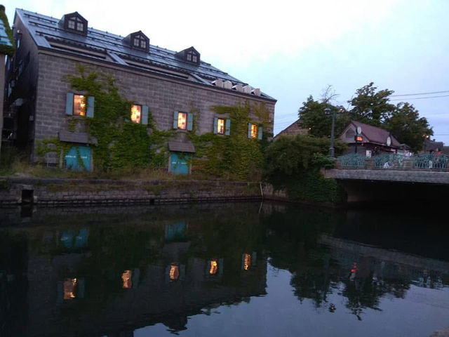 小樽運河浪漫的景色