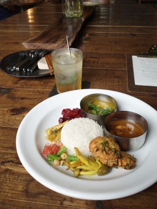 [Okinawa · Nakijin] PĀRAMITĀ: A Serene Hideaway Cafe Swept by the Yanbaru Breeze