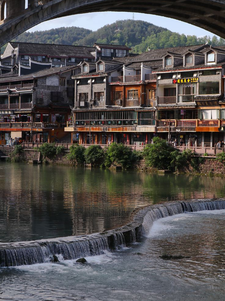 Stepping Into an Ink Painting: Why Fenghuang Ancient Town is a Globally Underrated Masterpiece