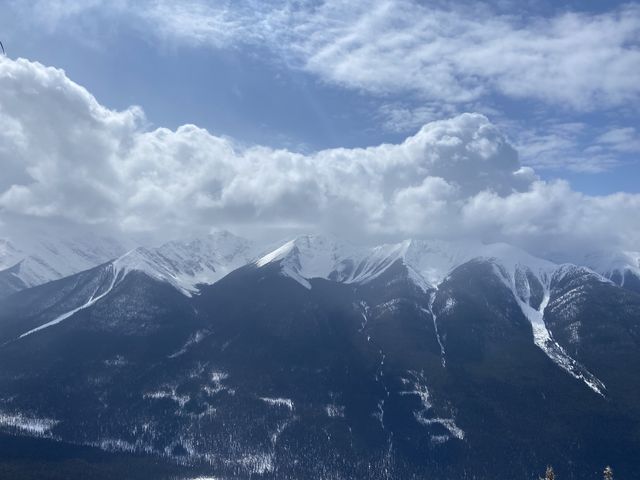 Sulphur Mountain - amazing view from the top!