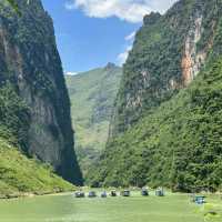 Beautiful Ha Giang - Nho Que River in VietNam