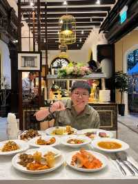 Halal Buffet In a Historic Site Singapore 