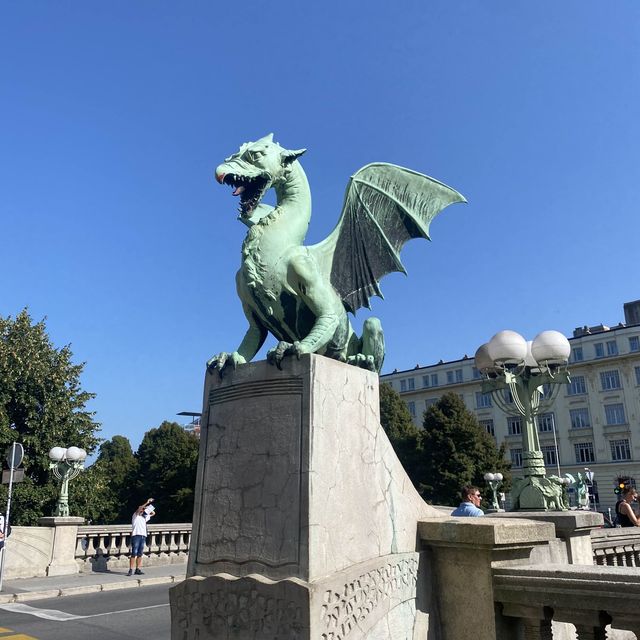 🇸🇮Landmark of Slovenia : Dragon Bridge🐉