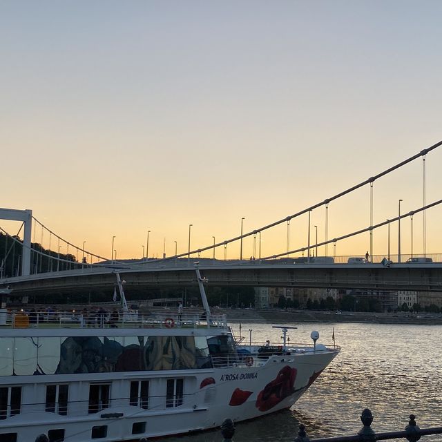 🇭🇺 Budapest’s Amazing Sunset 🌆 