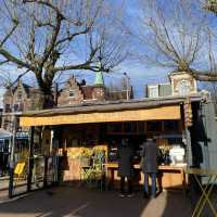 Van Gogh Cafe