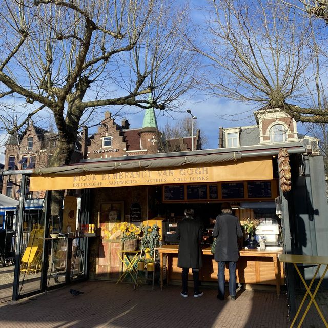 Van Gogh Cafe