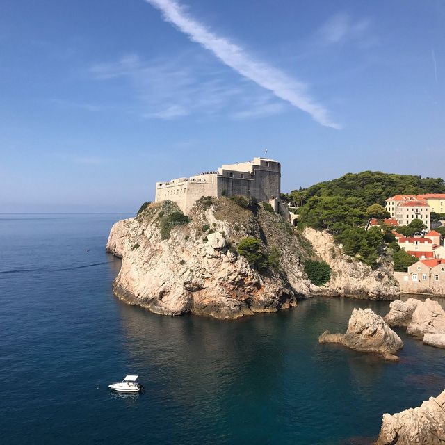 Dubrovnik's Timeless Tapestry 🏰🌊