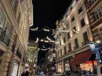Carnaby Street Festive Splendor of Christmas🎄