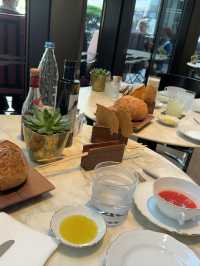 「Il Ristorante-Niko Romito at Bulgari Hotel」- 高級餐廳，爆分評分