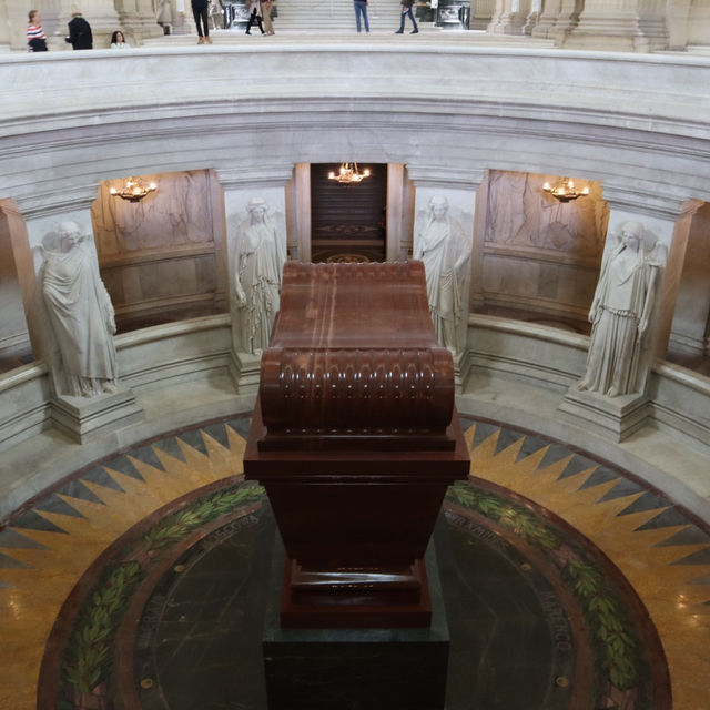 France 🇫🇷 Paris - Napoleon's tomb