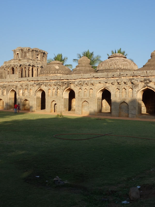 The Lotus Mahal: A Fusion of Elegance and Architecture in Hampi
