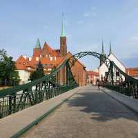 Wrocław: A City of Bridges, Dwarfs, and Hidden Charms 