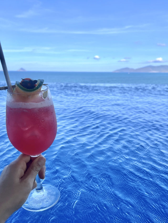 え、これ本当にベトナム？」—天空に浮かぶプールと、極上スパの楽園へ🇻🇳🌏✈️ 