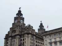 🎸 Liverpool’s Icons – A Journey Through Music & Maritime History