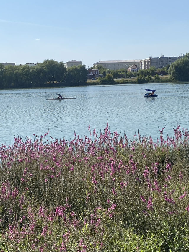 A charming place by the lake in Kazan 