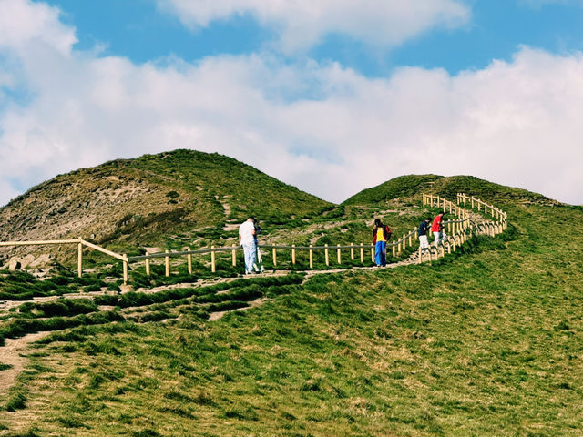 🥾🌄 Manchester to Mam Tor: The Ultimate Day Hike! 🌿✨