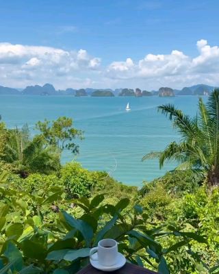 🌴 Phuket: A Tropical Escape of Beaches, Culture, and Vibrant Energy 🇹🇭✨