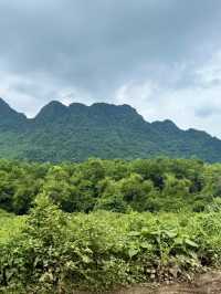 🥾 Backpacking Through the Wild – Big Views, Small Budget