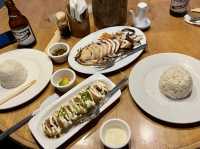 A Flavorful Night at Kinabuchs Grill & Bar – Puerto Princesa’s Iconic Dining Spot! 🌟🐊  