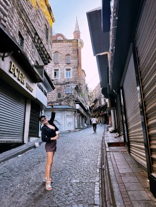 그랜드 바자르 너머: 이스탄불에서 기념품 쇼핑하기 딱 좋은 골목길 시장 🧿🛍️