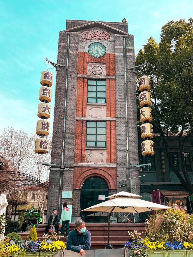 Historic architecture with Bite to Eat