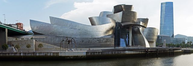My travel experience in Bilbao, the main character