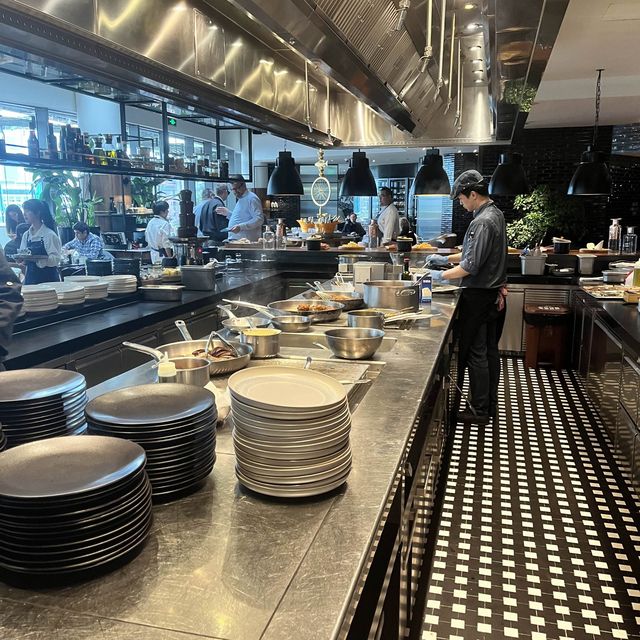 W brunch in Shanghai