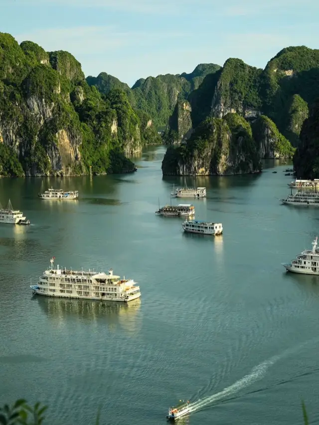 Halong Bay, Vietnam🏞️Unique karst landscape