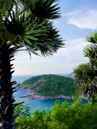 A Panoramic Oasis in Phuket's Beauty! 🏞️