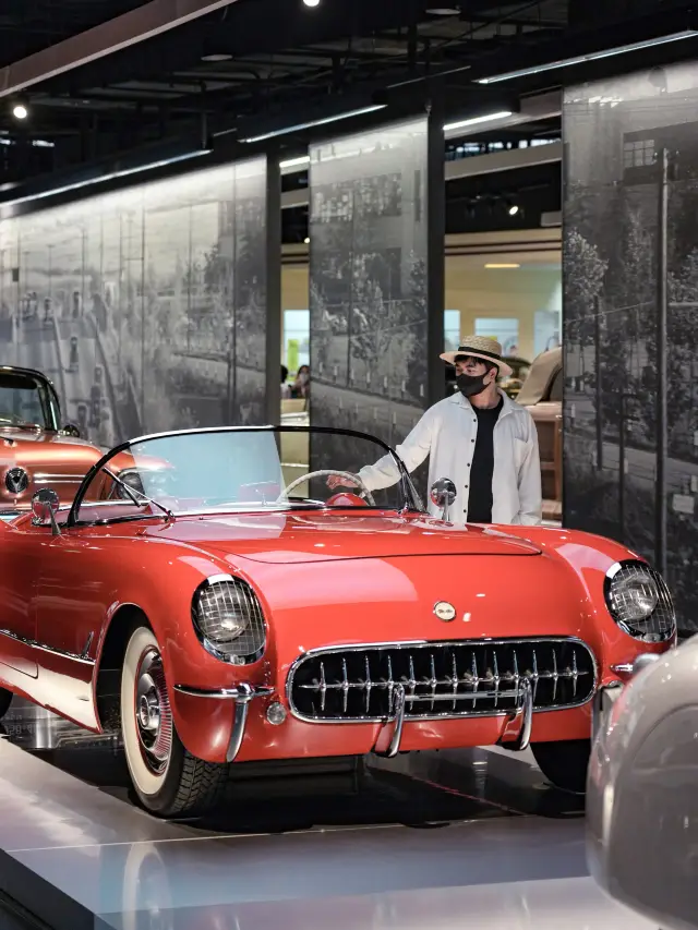 The Shanghai Automobile Museum is so much fun, realizing the freedom of luxury cars in the eyes