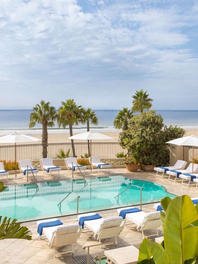 🌴✨ LA's Top Hotels with Stunning Views ✨🌴