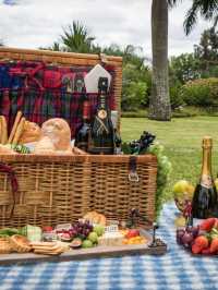🌟 Eswatini Escapes: Luxe Lodging at Summerfield 🌺