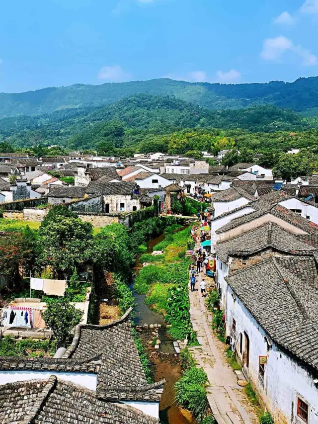 Travel through a thousand years and follow Li Bai to explore this treasure city in Anhui!