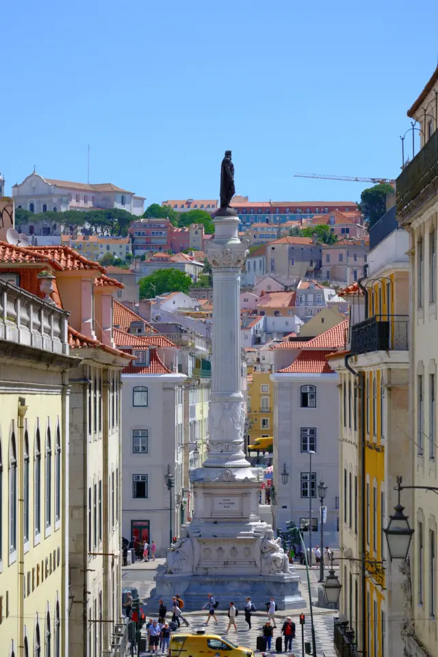 Lisbon | 8 Gorgeous Photo Spots! (With Locations)