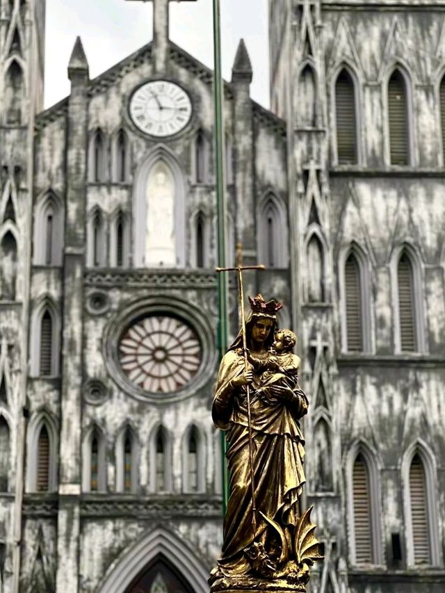 Hanoi Saint Joseph's Cathedral Vietnam❤️⛪