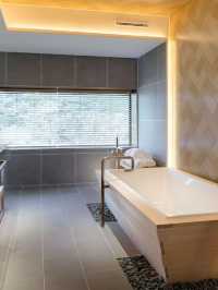 🌟 Nagasaki Escapes: Hilton's Luxe Retreat 🌟