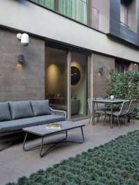 🌟✨ Istanbul's Chic Comfort: Marriott Executive Apartments 🏨🌃