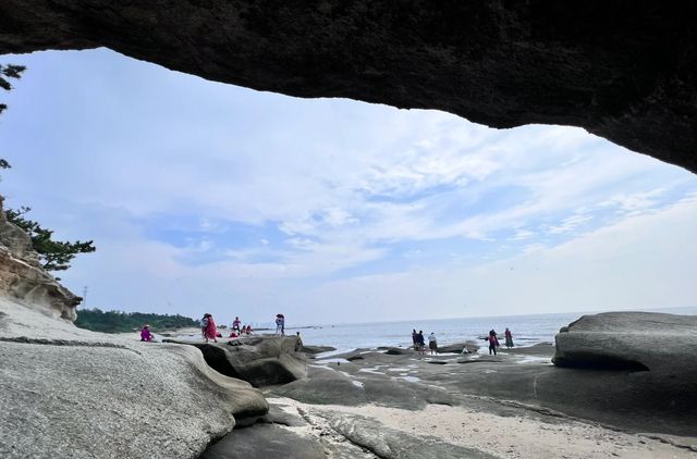 威海乳山仙人橋，天然海蝕拱橋 !