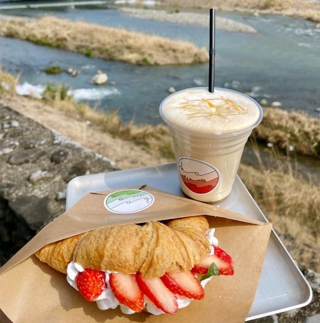 cozy cafe
