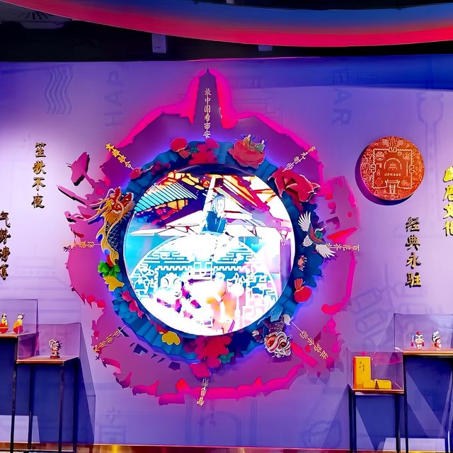 西安美術館  迎春展春意盎然，圖畫禪禪悟達曠。