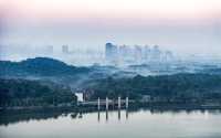 賞平天湖秋景 | 相聚池馬平天湖水上賽道。